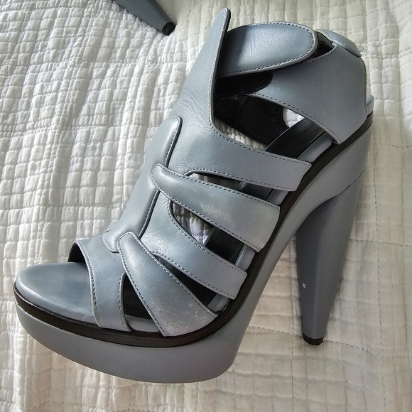 Balenciaga | Auth Wooden Heel Platform Sandals 7 - Picture 11 of 16